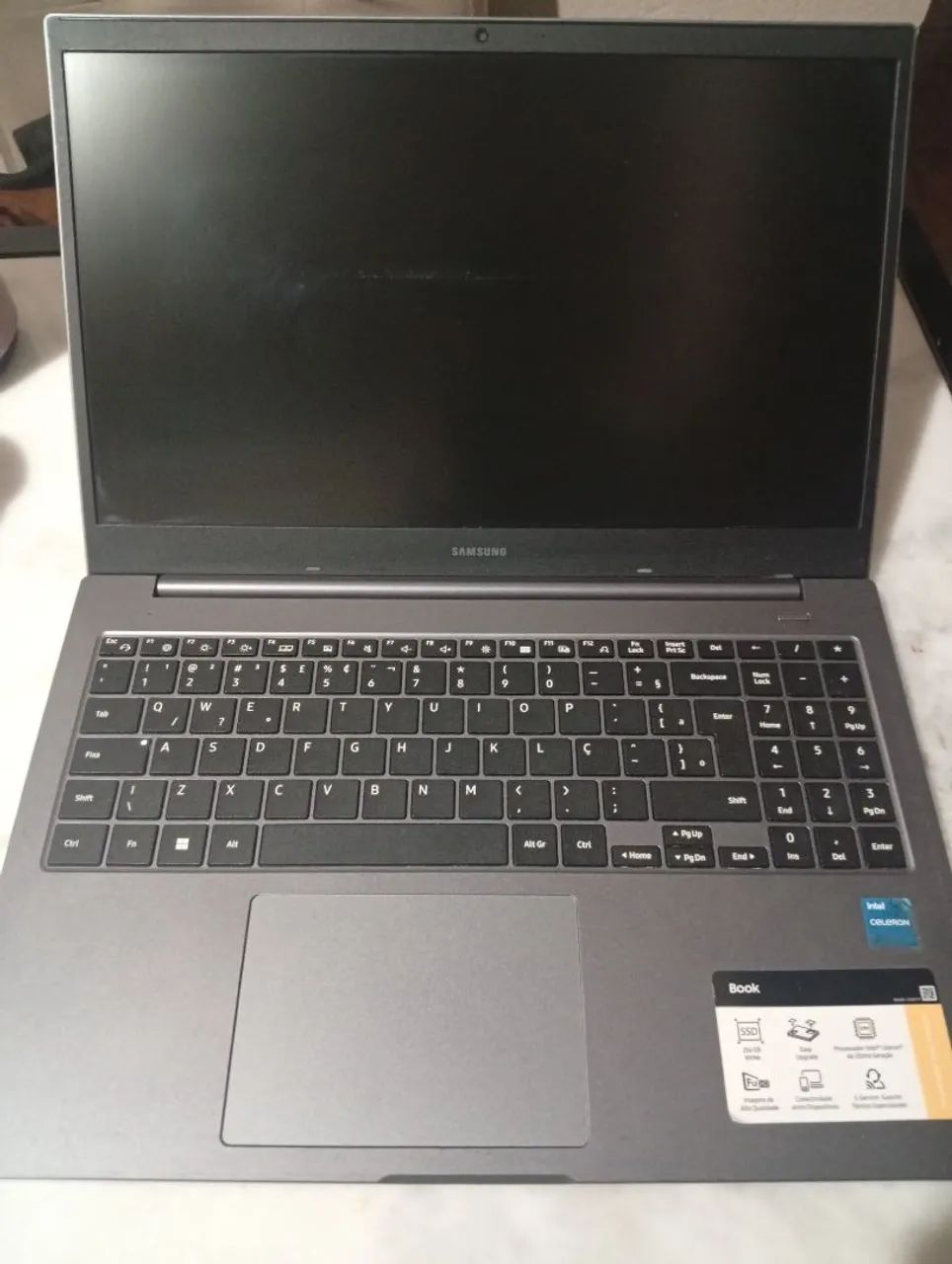 Notebook Muito Novo  Acompanha SSDNve+ SSD240gb+Cooler + Mouse