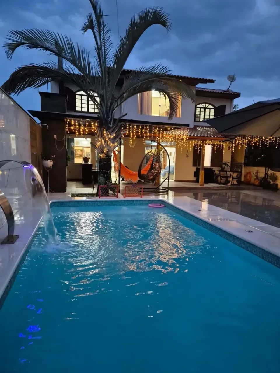 Ampla e confortável casa com 270m2 em uma das mais belas e tranquilas prais de SC, Praia d - Foto 2