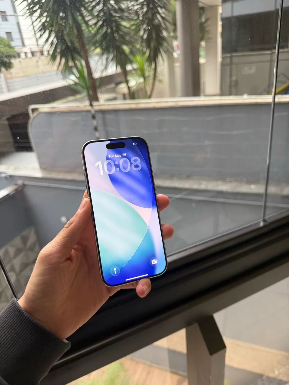 IPHONE 16 pro  - Foto 4