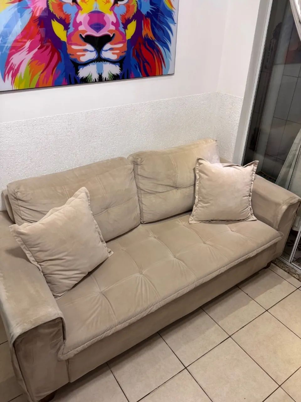 Sofá comprado na Norte Design - 3 lugares , suede bege