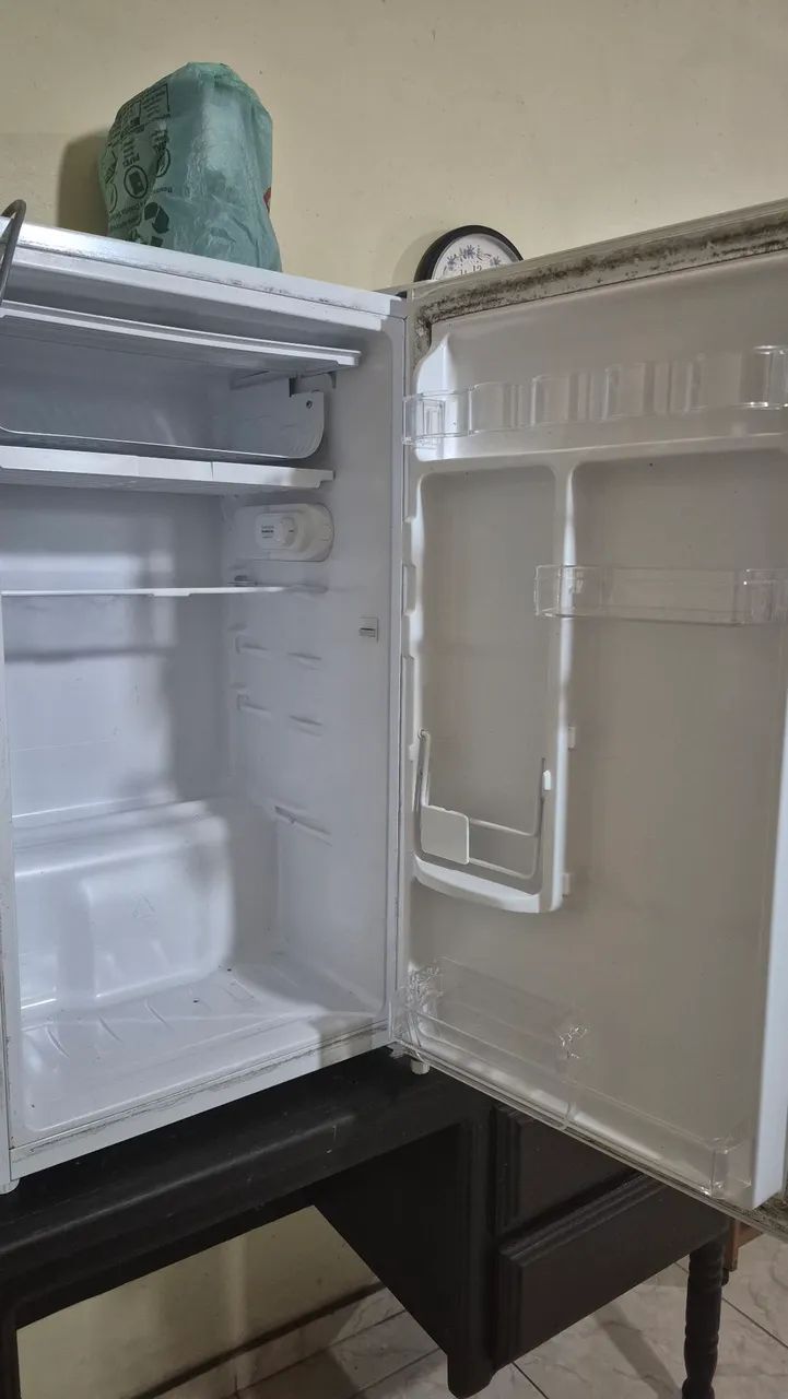 Frigobar electrolux 1000 reais - Foto 2