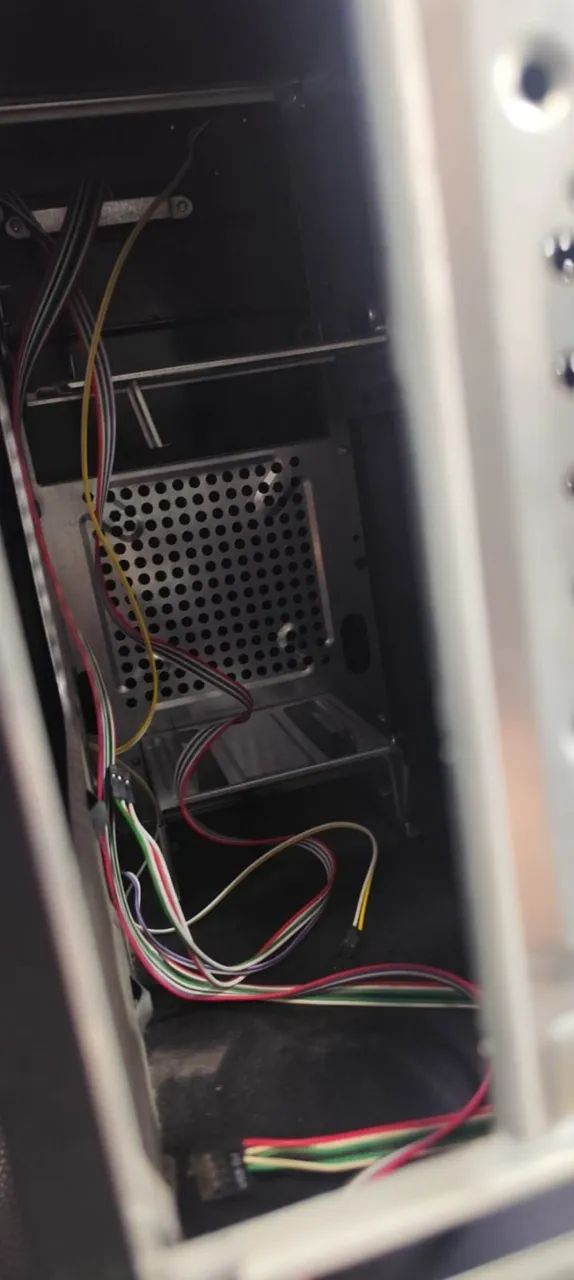 Gabinete de computador usado / carcaça de PC - Foto 4
