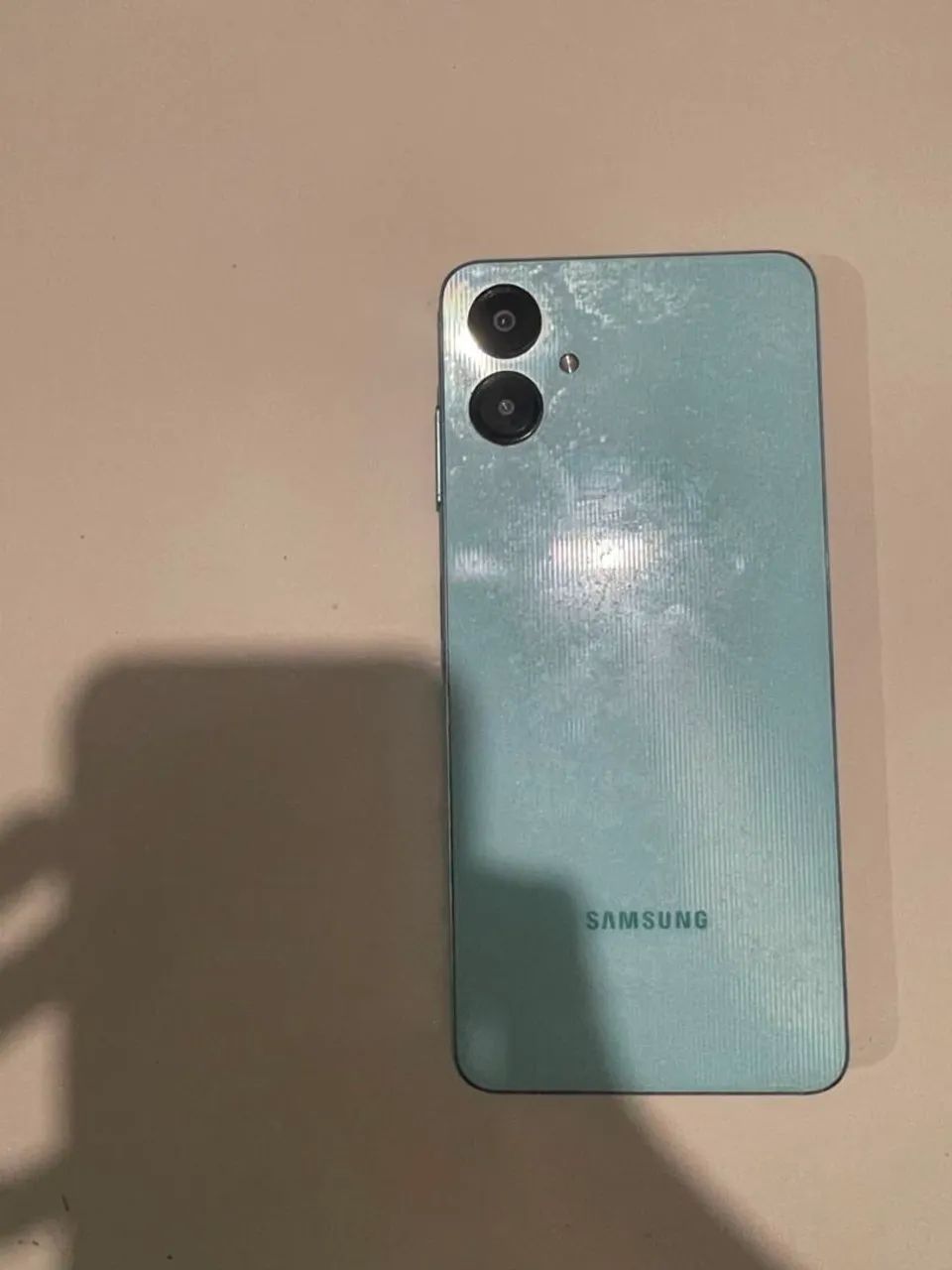 VENDA-SE CELULAR SAMSUNG A06
