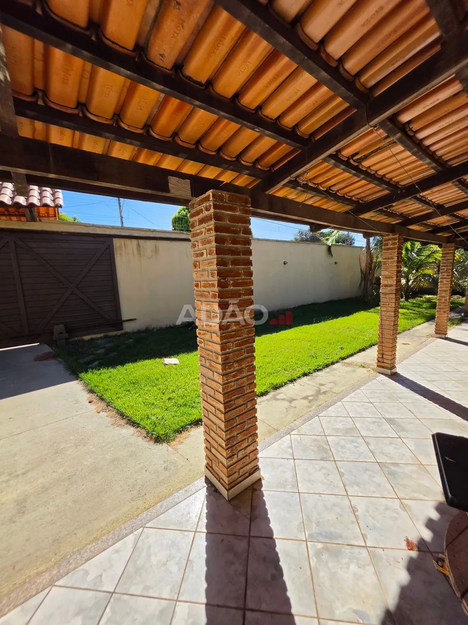 EXCELENTE CASA EM ARUANÃ P/ INVESTIMENTO E USO - Foto 2