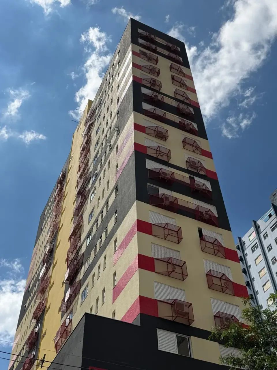 Apartamento Edifício Rui Cesare - zona 01 - Maringá - PR