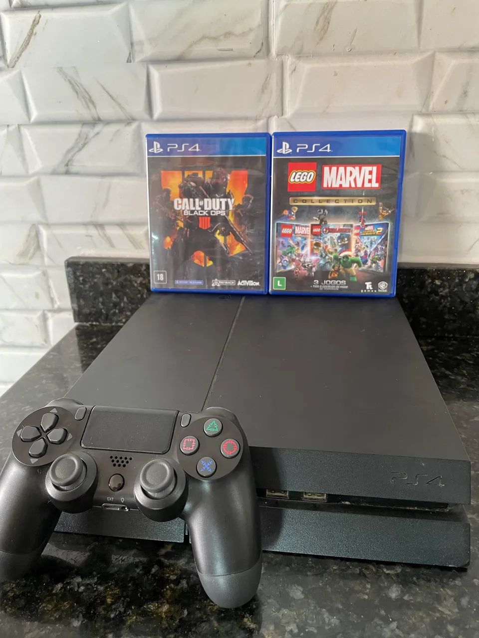 PS4 1TB 2 controle + 2 jogos  - Foto 2
