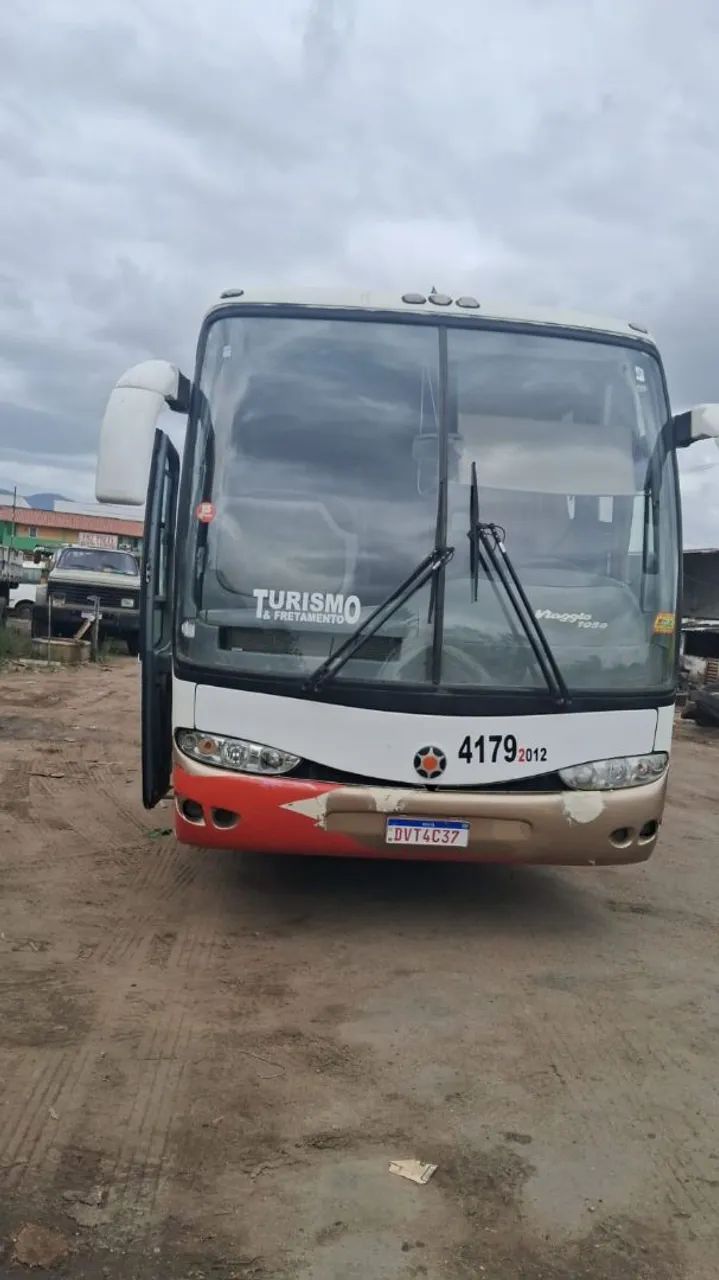 Caminhão Marcopolo 