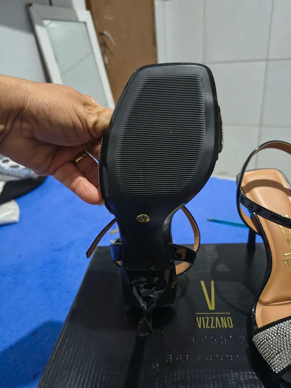 Vendo sandália Vizzano 36 - Foto 4