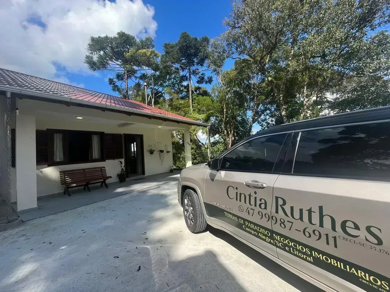 Residência com 83 m² com 2 suítes em Campo Alegre - SC