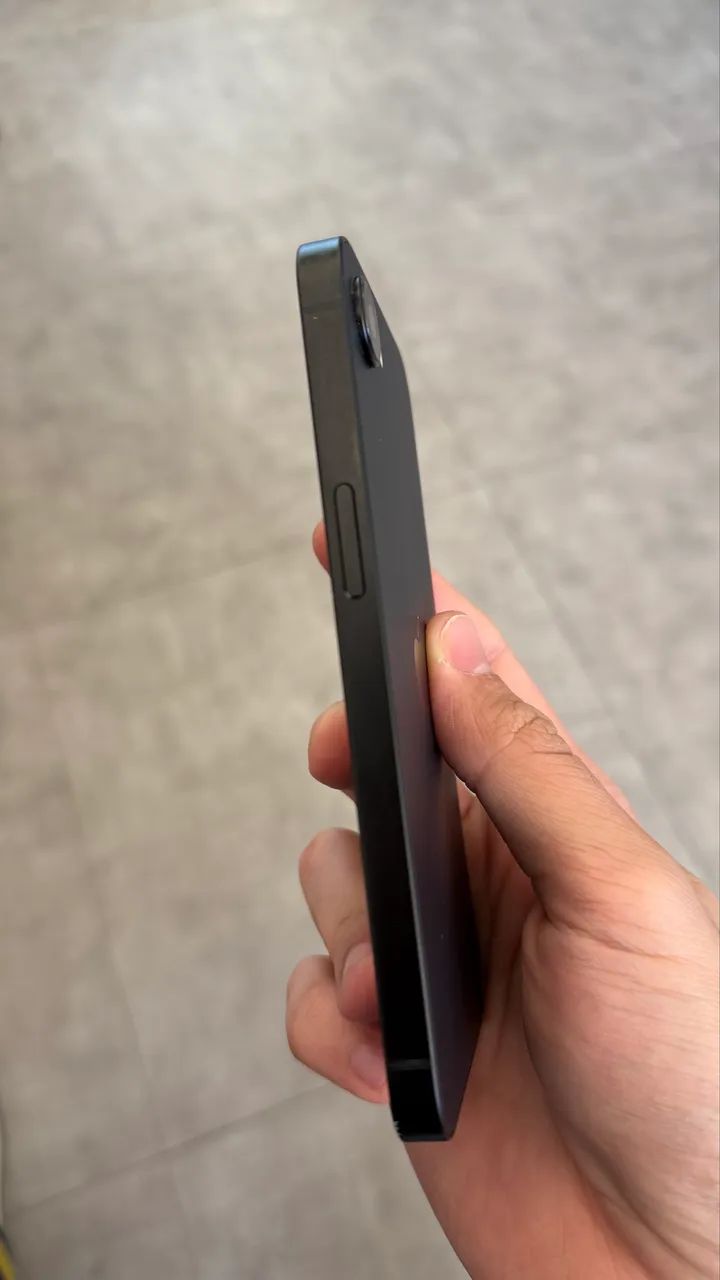 iPhone 16e 128gb 95% bateira  - Foto 2