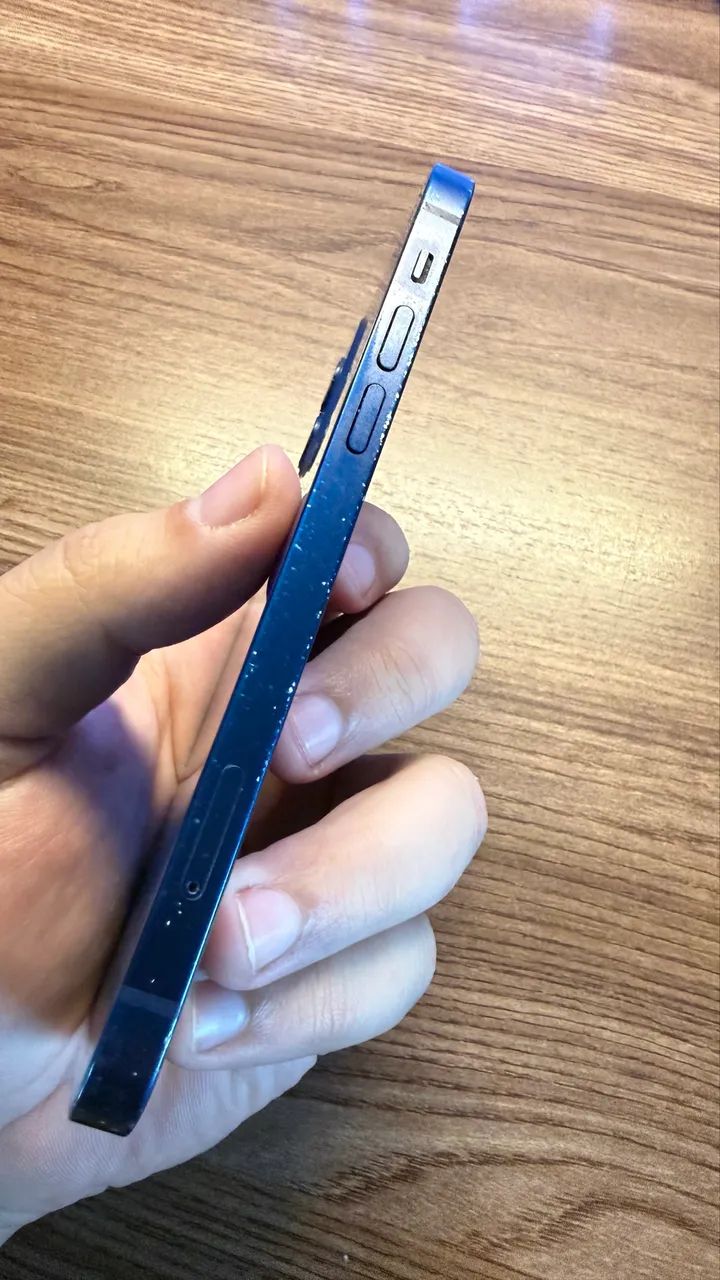 IPhone 12 pra sair rápido - Foto 4