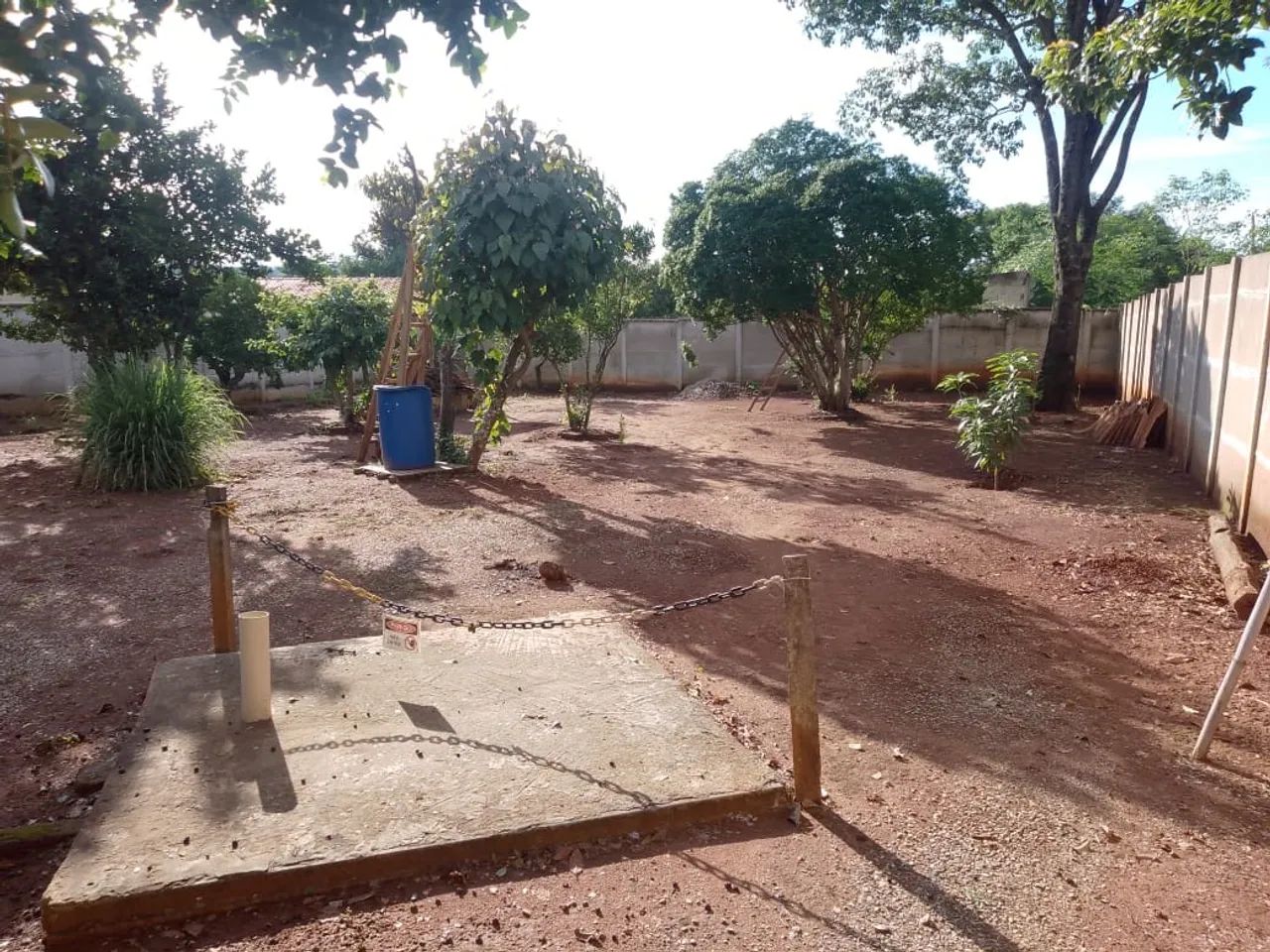 Terreno de 700 m2 todo murado