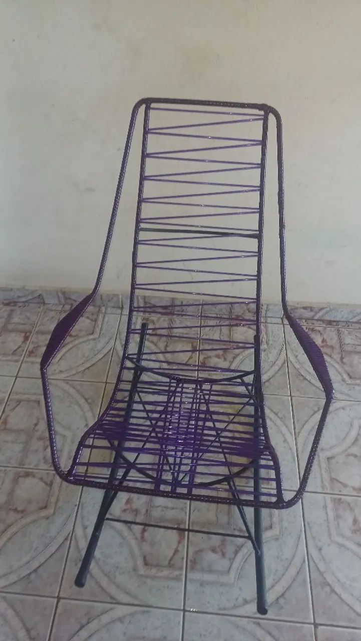 cadeira de balanço no preso ...