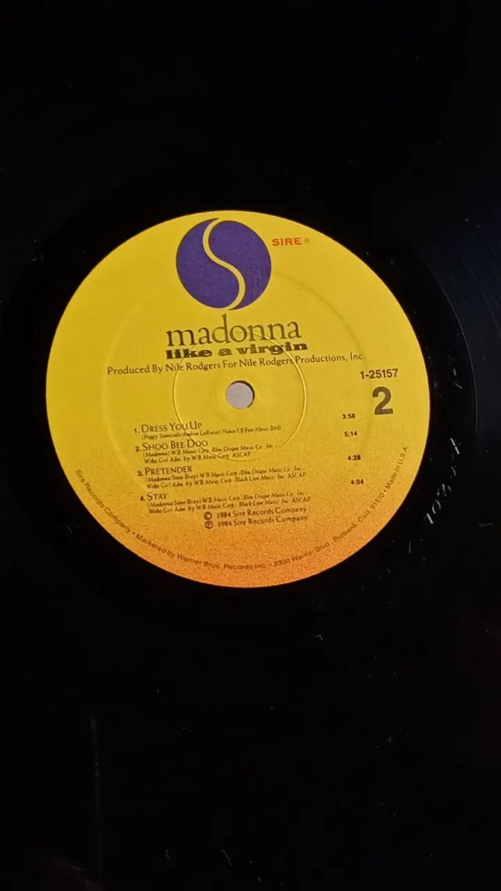 LP Vinil Importado - Madonna - Like a Virgin com encarte - Foto 6