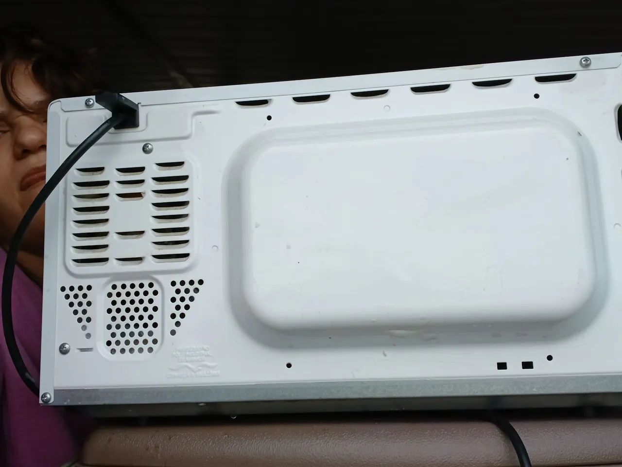 Microondas Philco Espelhado 20L  - Foto 6