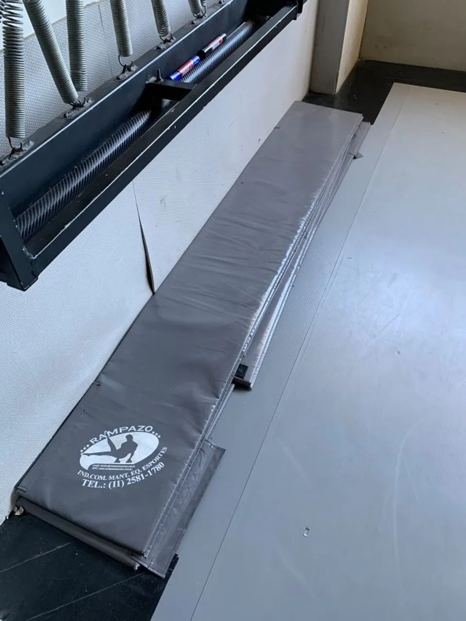 Cama elástica profissional retrátil Rampazo Esportes  - Foto 2