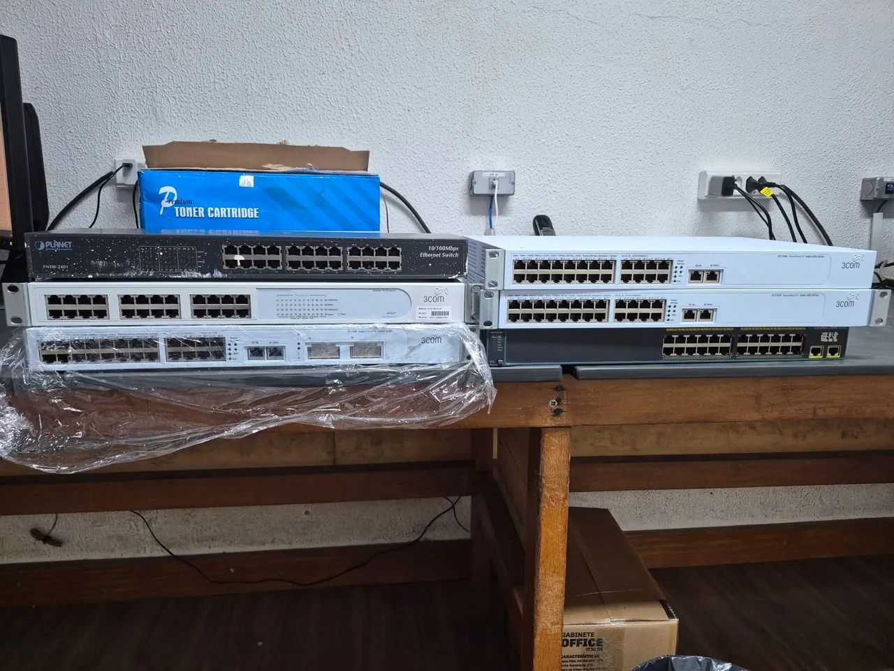 5 switch 10/100  - Foto 3