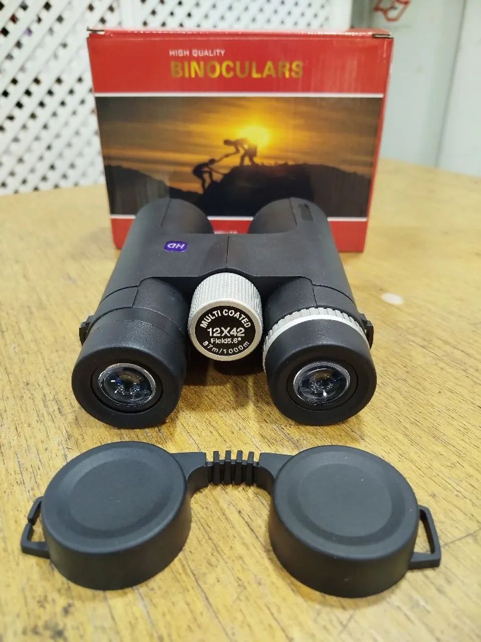Binóculo HD 12x42 novo 