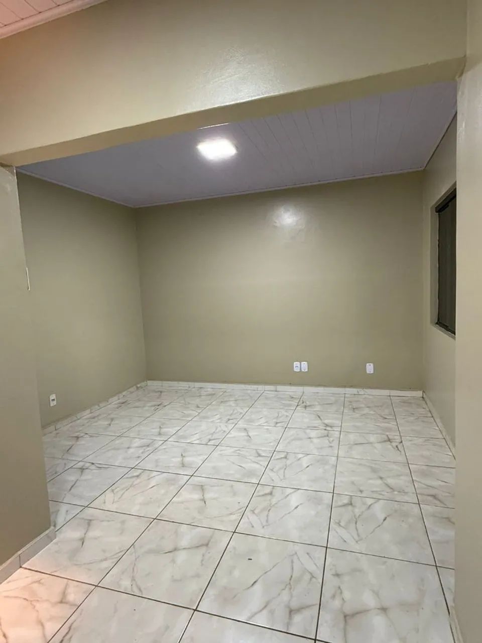 Alugo uma casa em condomínio fechado  - Foto 3