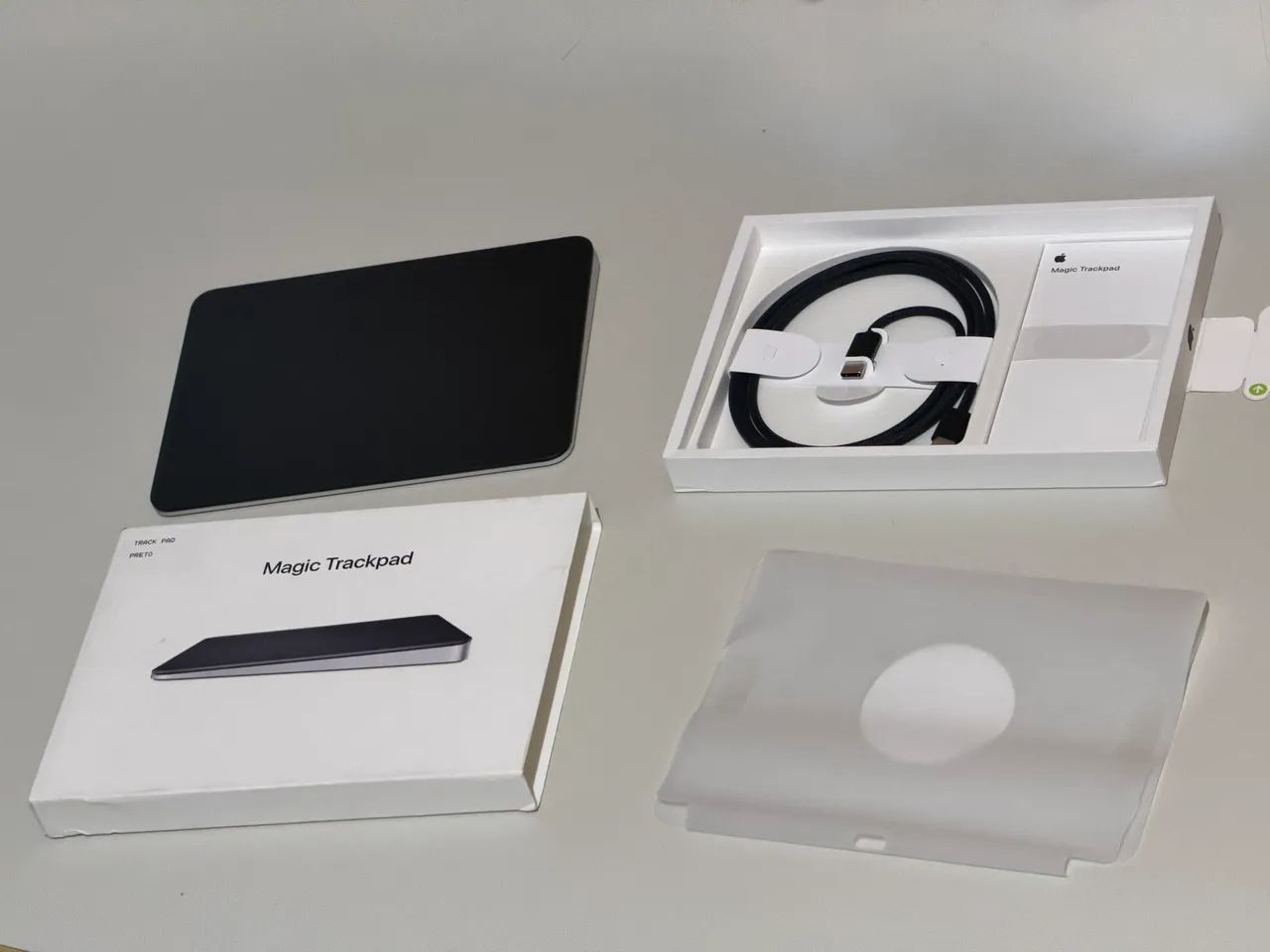 Magic Trackpad Preto USB-C ? Seminovo, Apple Care até Dez/26