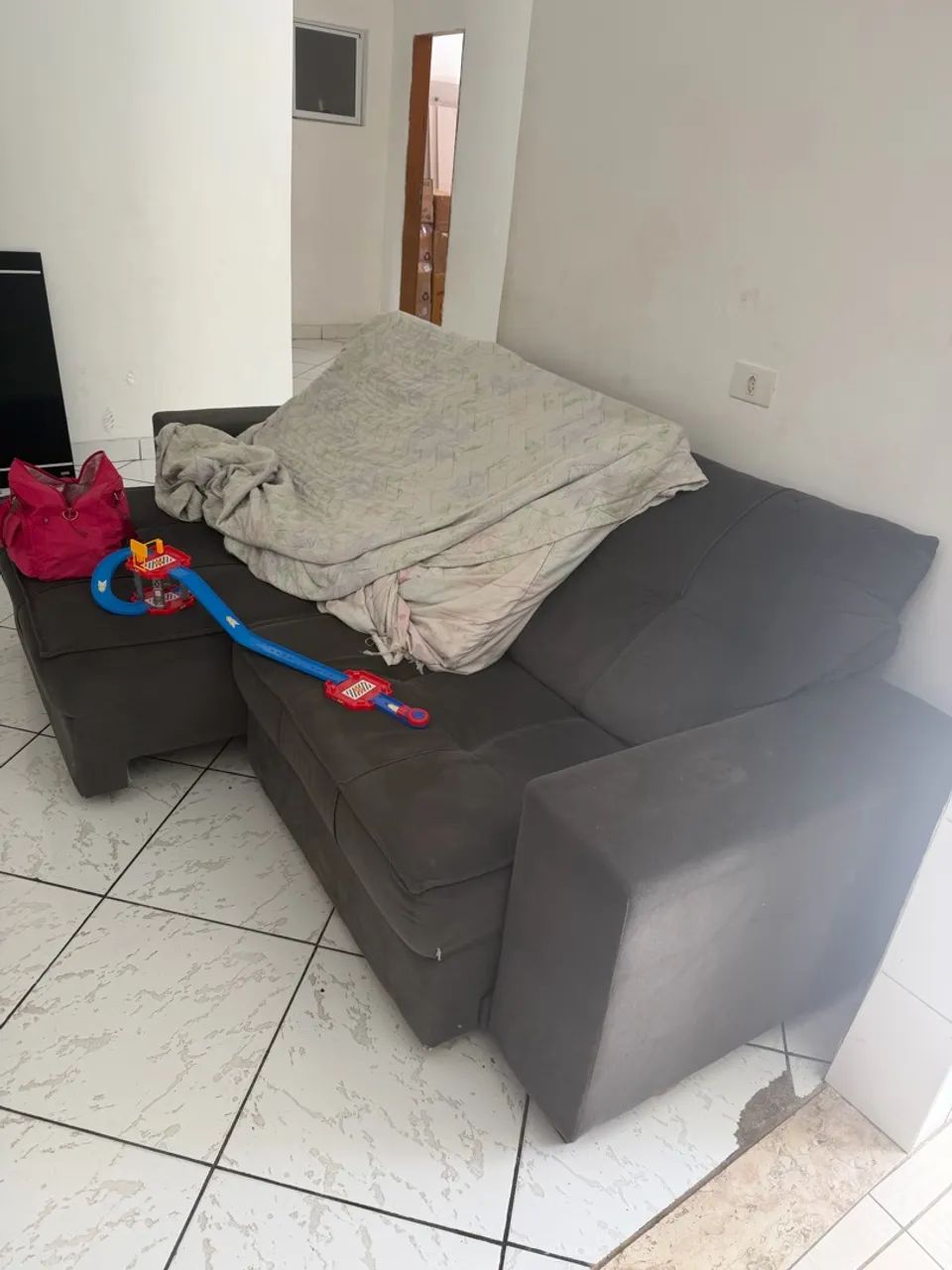 Sofá 4 lugares