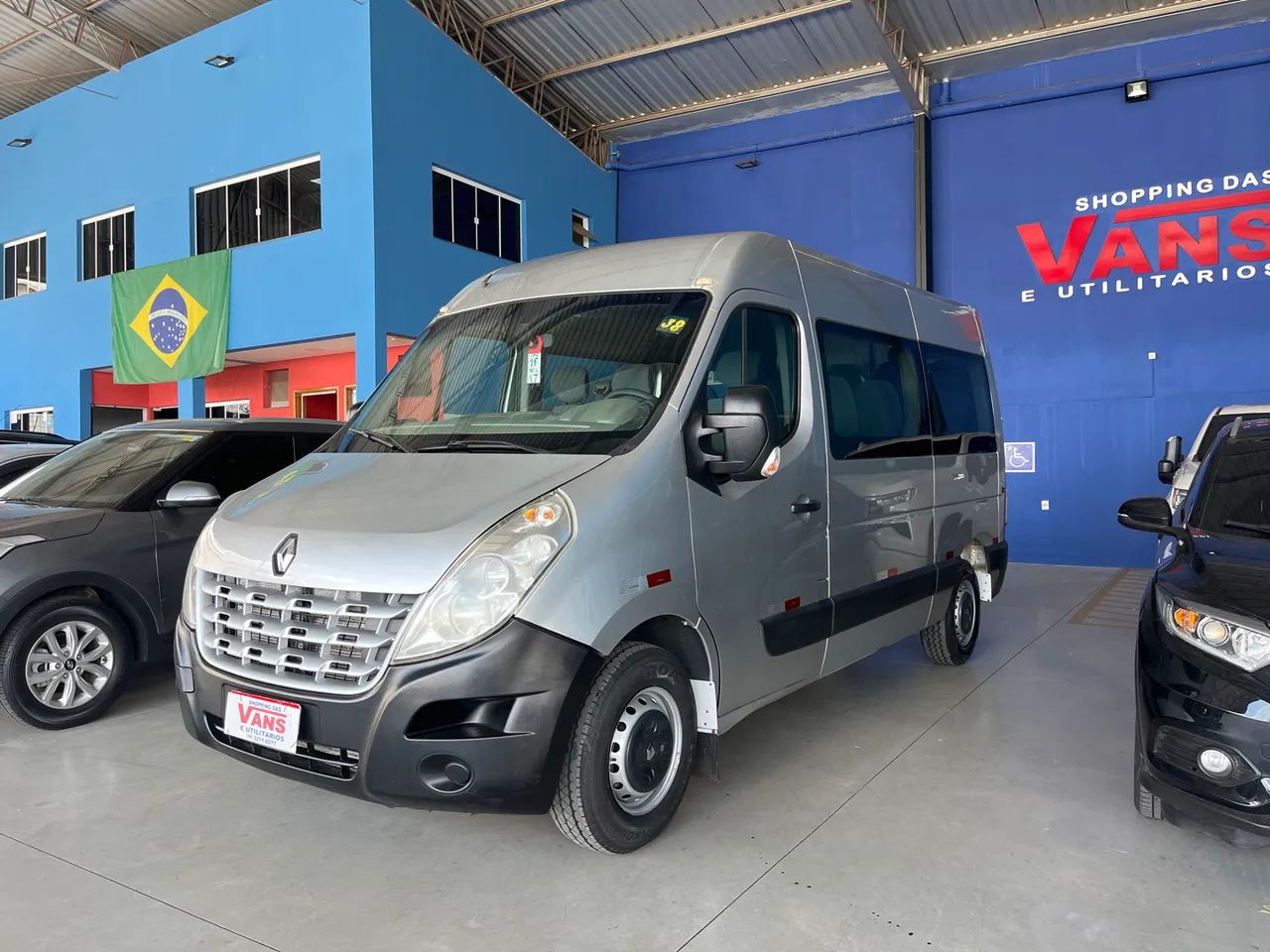 Renault Master 2.3 DCI STD Medio 16L Diesel 2017 - Foto 2