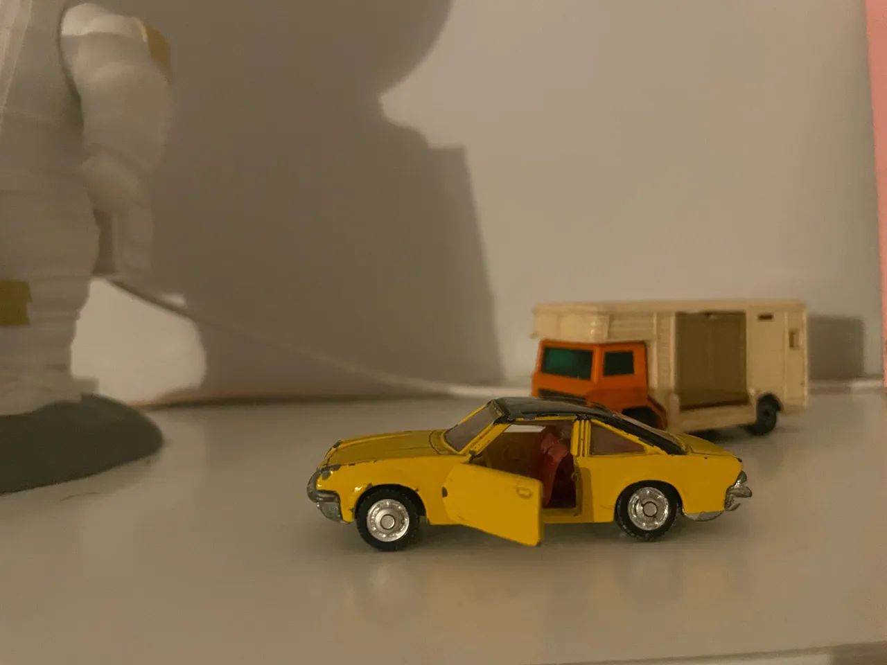Carrinho miniatura colecionável - Foto 2