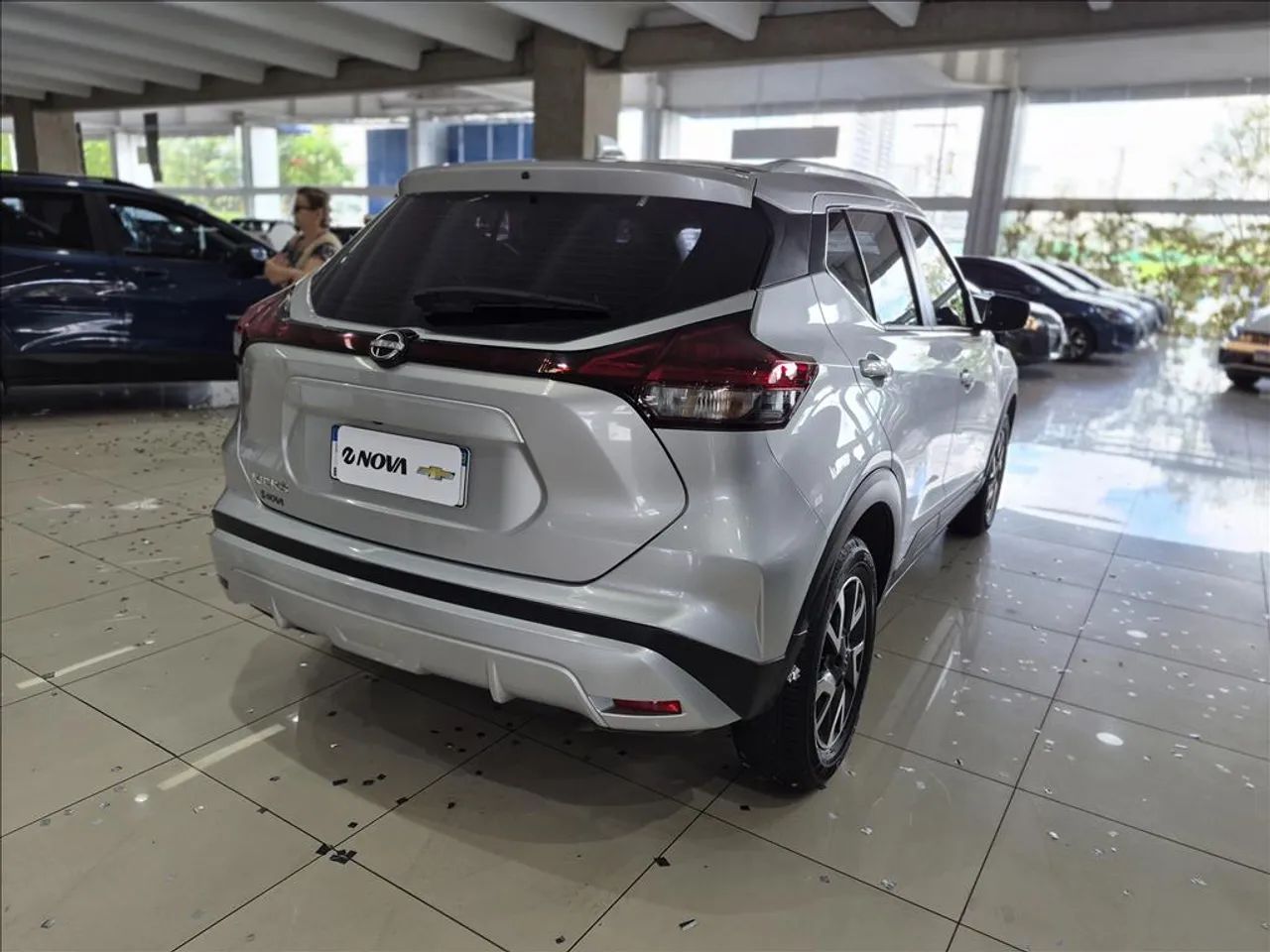 Nissan Kicks Sense 1.6 16V Flex Aut., foto 4 de 14
