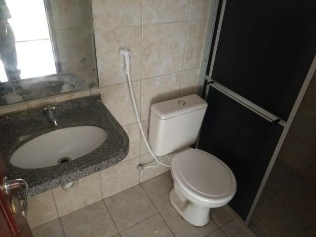 Aluga Casa Multifamiliar Lagoa Redonda, 2 suítes, 1 vaga, Próx. a Farmácia Pague Menos da - Foto 7