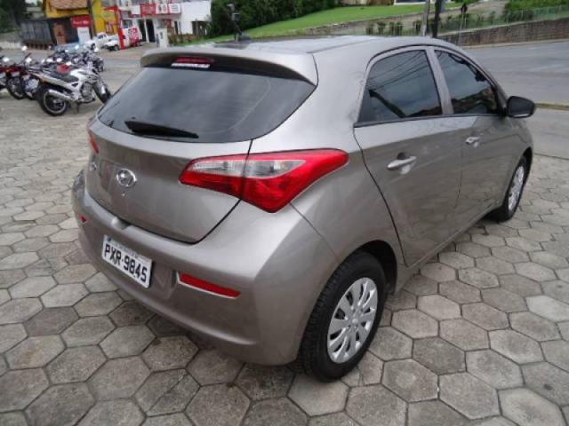 HB20 Comf./C.Plus/C.Style 1.0 8V - Foto 4