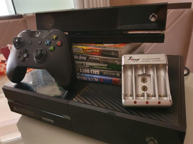 Vendo Xbox One completo