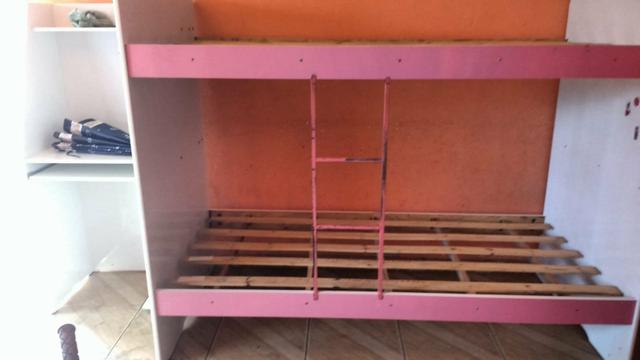 Vendo beliche com mesa de computador bem conservada - Foto 2
