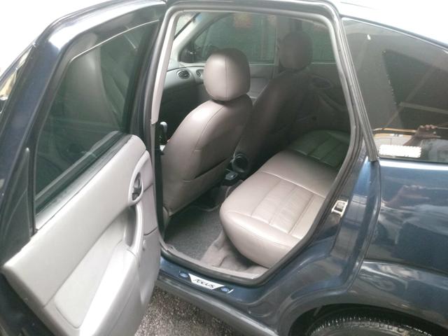 Ford Focus - Foto 3