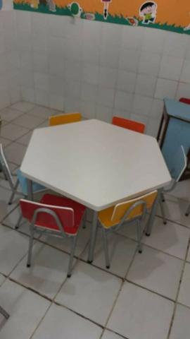 Conjunto de mesa escolar