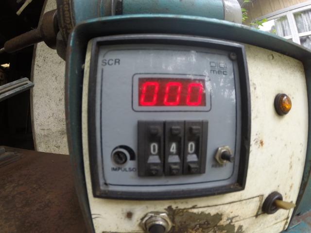Maquina para enrolar/rebobinar induzidos (bobinadeira) - Foto 2