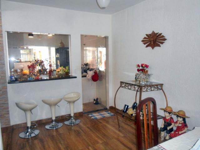 Casa 3 quartos, sendo 2 suítes no bairro serrano