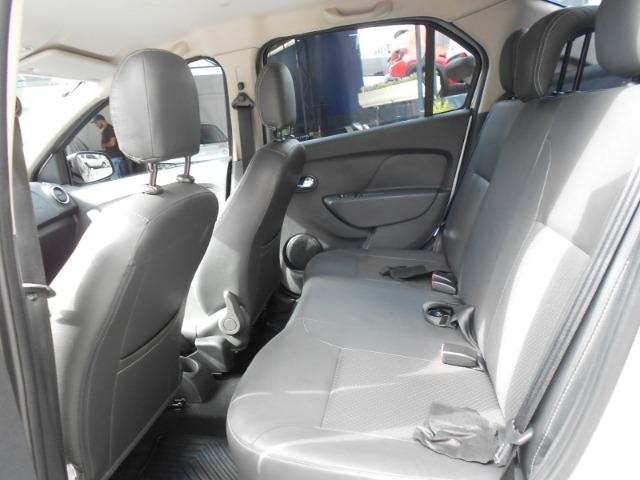 Renault Logan 1.6 Dynamique Automático Flex - Foto 17
