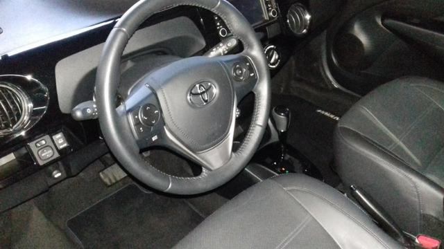 Toyota Etios platinum 1.5 automatico branco 2017/2018 - Foto 16
