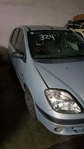 Vendo Peças scenic 2002 tr 16v sucata baixada completo ar dh vidro trava - Foto 2
