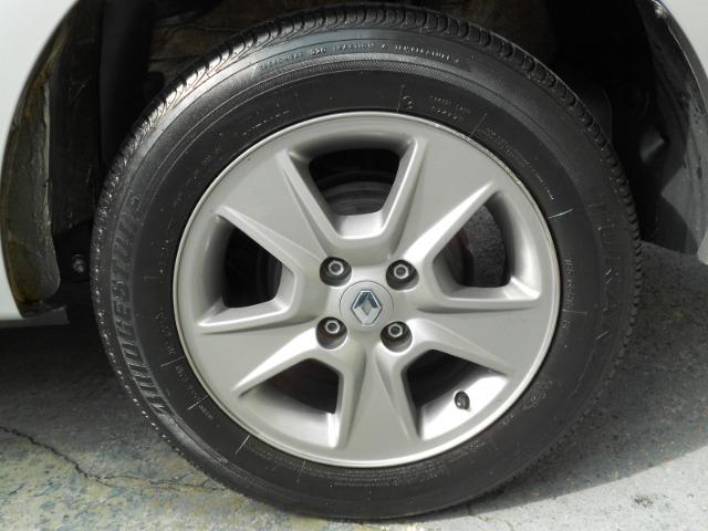 Renault Logan 1.6 Dynamique Automático Flex - Foto 11