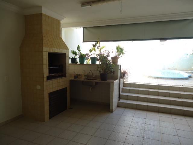 Casa de esquina no Condomínio Damha II - Foto 14