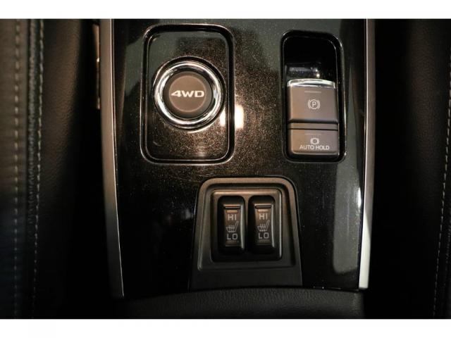 Mitsubishi Outlander 2.2 DIESEL - Foto 12