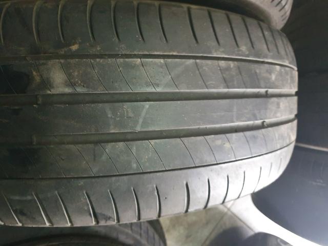 Pneus 205/55/16 marca Michelin - Foto 4