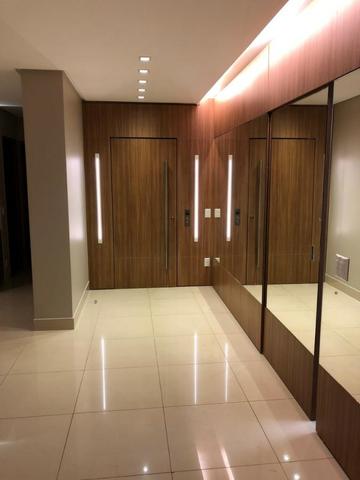 Apartamento no Jardim Goias, 3 suítes 3 vagas, Vista para o Parque Flamb - Foto 2