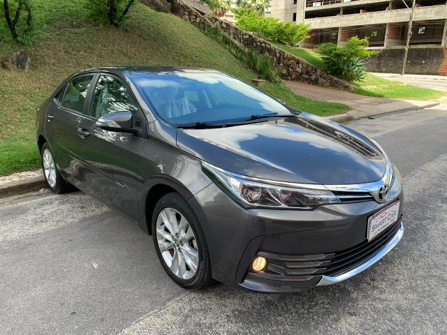 Toyota Corolla Xei cinza aut 2018 27.000km