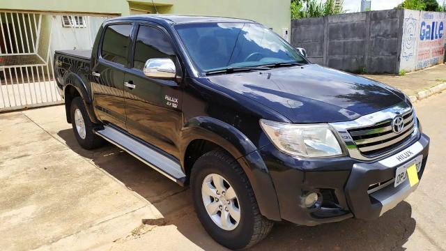 Toyota Hilux srv 2.7 2013/13 - Foto 2