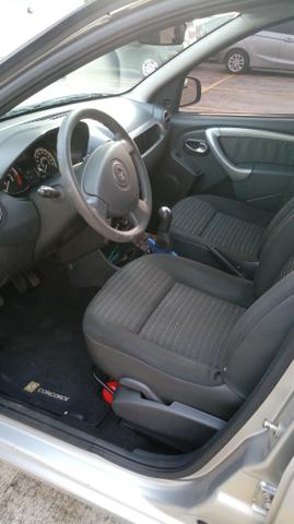 Sandero 1.6 2012 Baixo Km - Foto 12