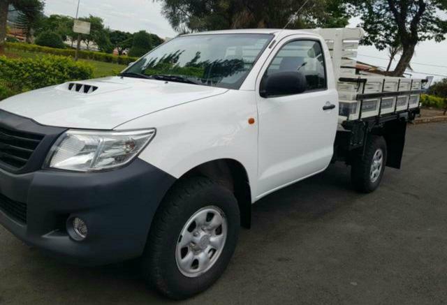 Hilux cs 4x4 3.0 TDI Diesel 2017 - Foto 7