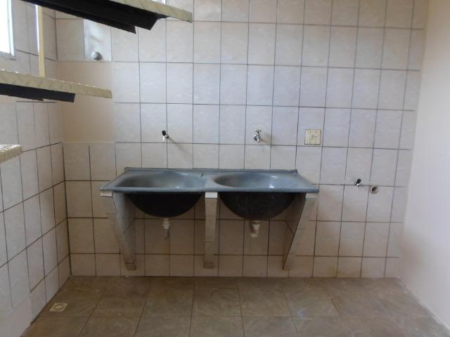 Alugo excelente sobrado 3 quartos condominio Jardim Champagnat - Foto 10