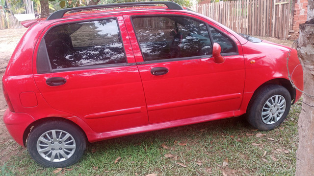 Vendo ou troco carro Chery completo - Foto 7